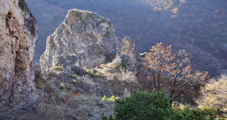 Връх Риш и Каньона на река Шегава в Конявска планина